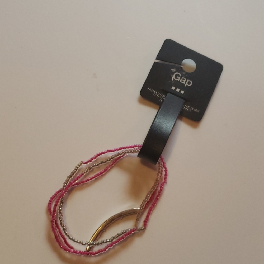 Stretch pink bracelet